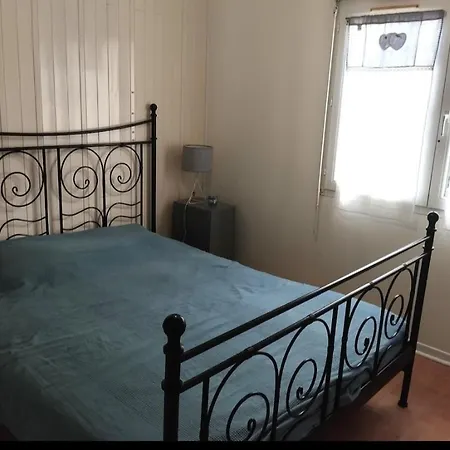 Chez Muriel Et Elain